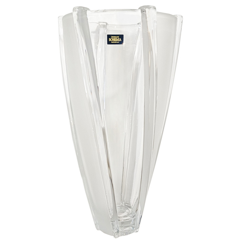 گلدان بوهمیا